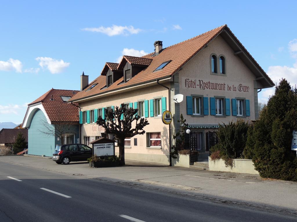 Hotel De La Gare Cousset Kültér fotó
