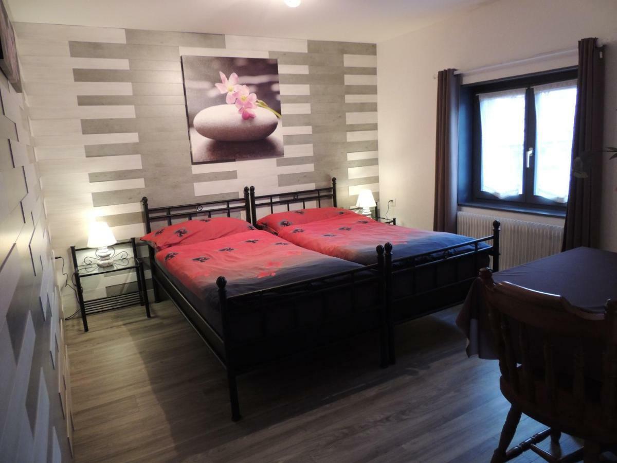 Hotel De La Gare Cousset Kültér fotó
